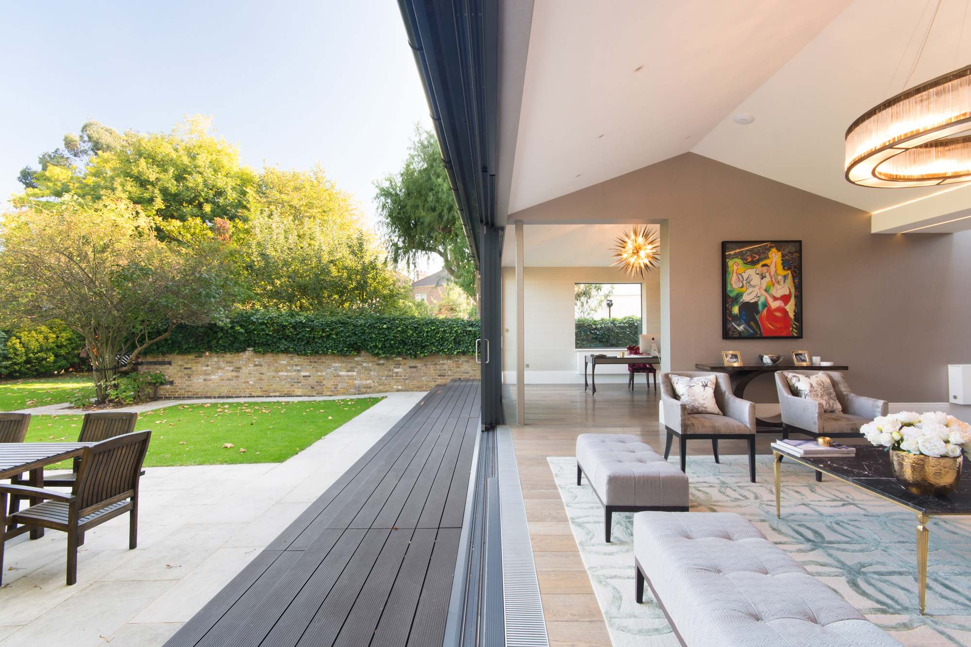 Living space to garden of Highlever Road North Kensington W10