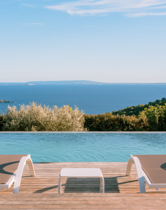 Ibiza-Villa-To-Rent-Romano-Arquitectos-Es-Cubells-Escenario-