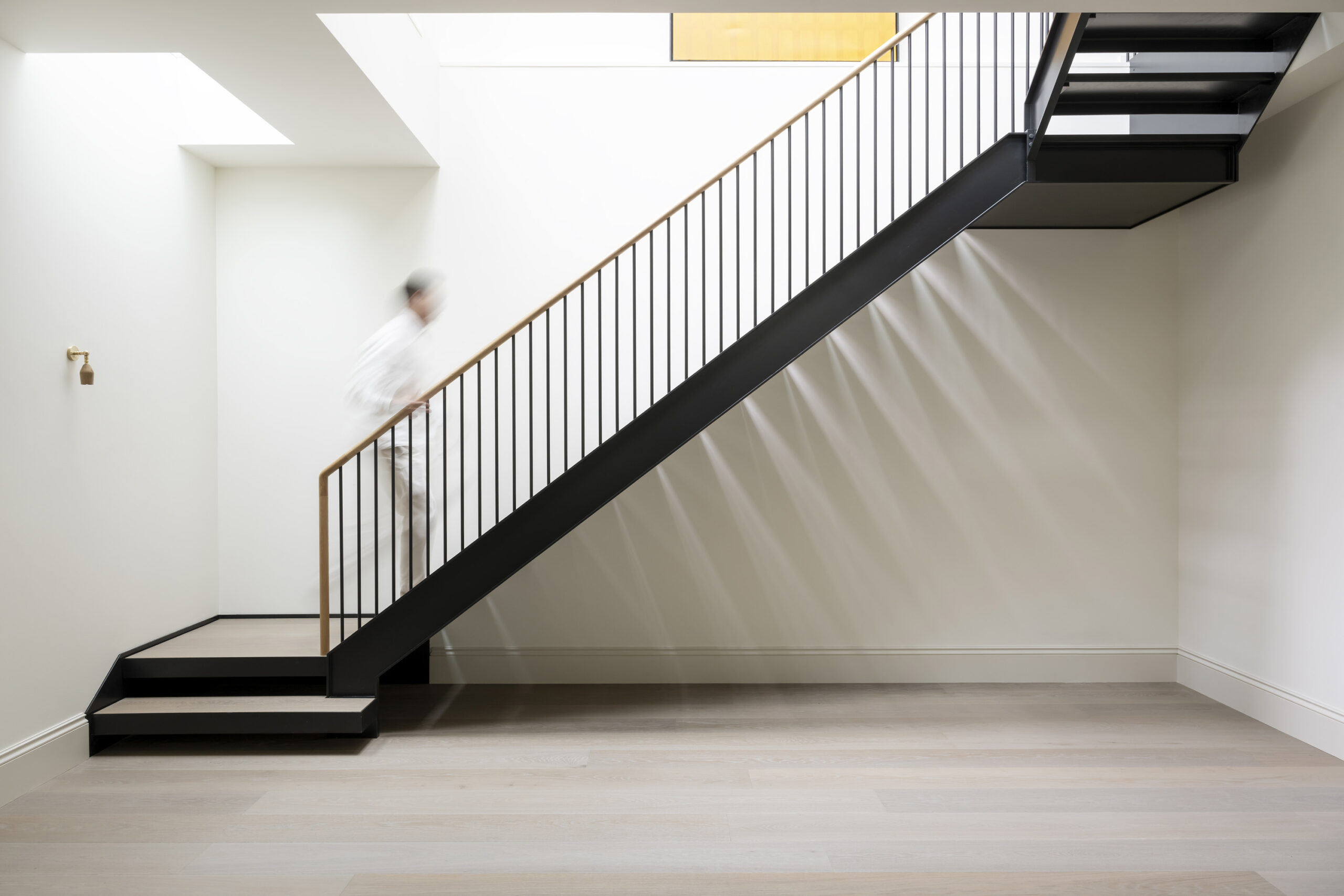 DN-Notting-Hill-House-For-Sale-Kensington-Park-Road-33_Lo