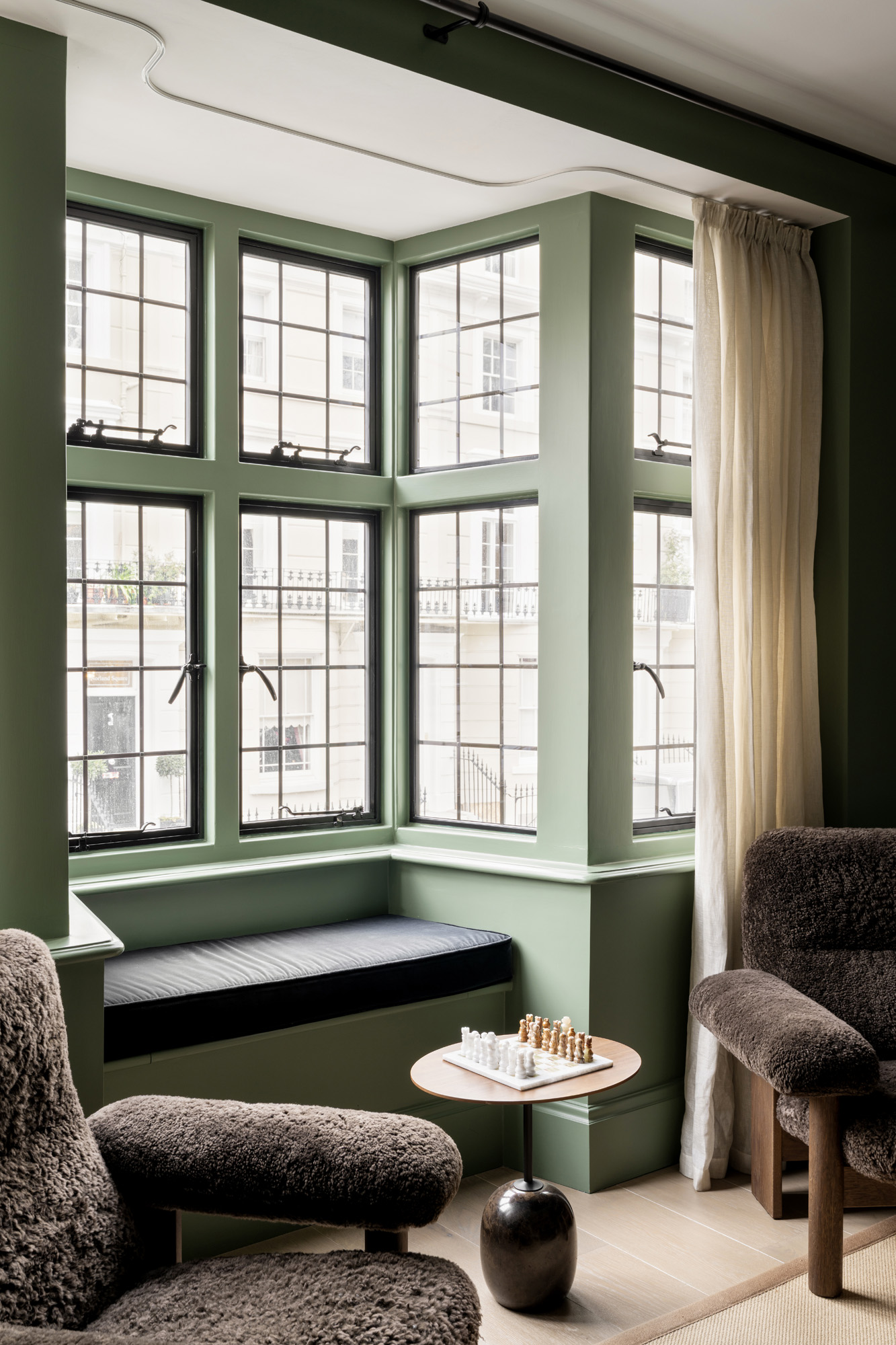 DN-Property-For-Sale-Queensdale-Road-13_Lo