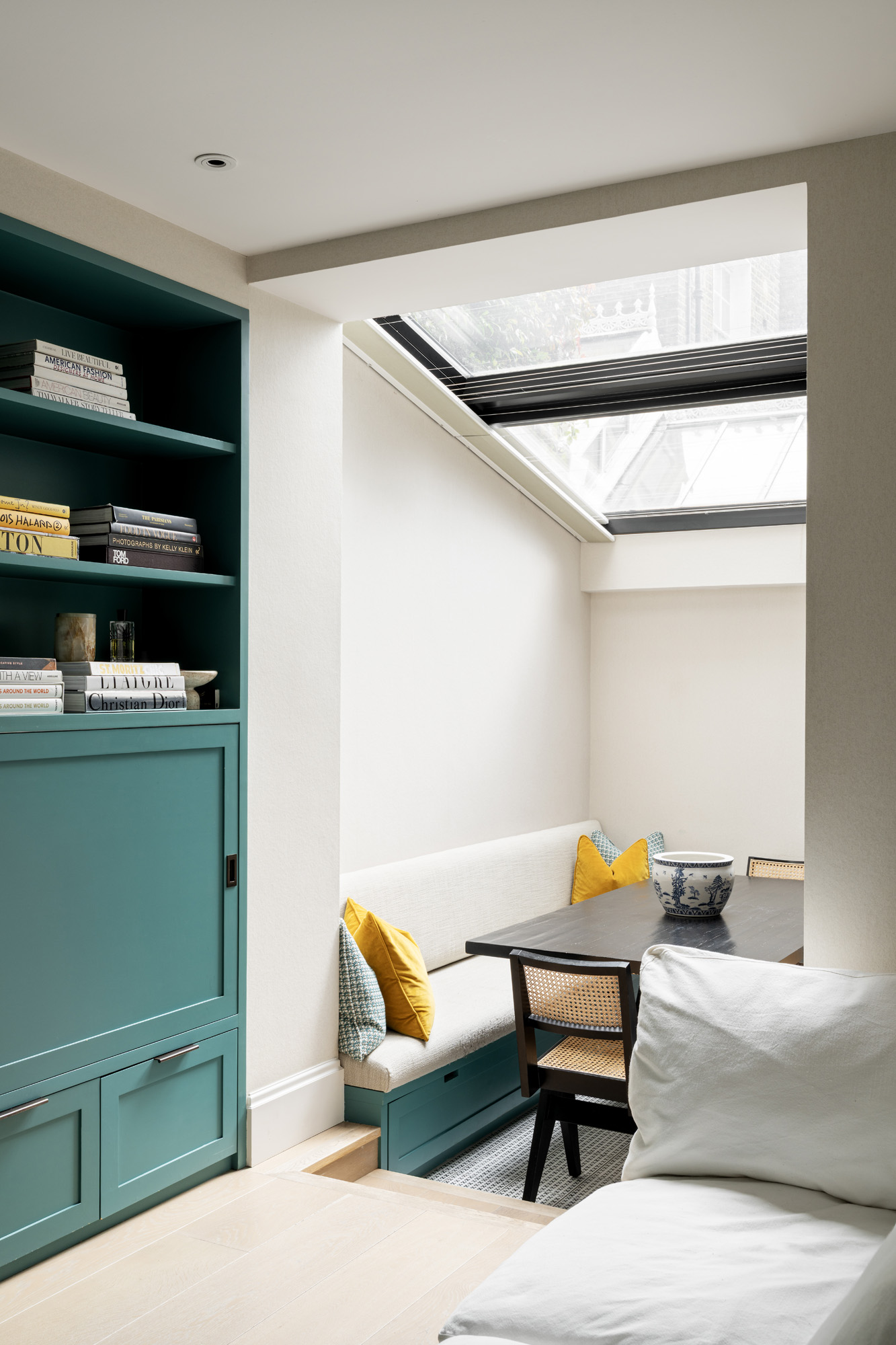 DN-Property-For-Sale-Queensdale-Road-36_Lo