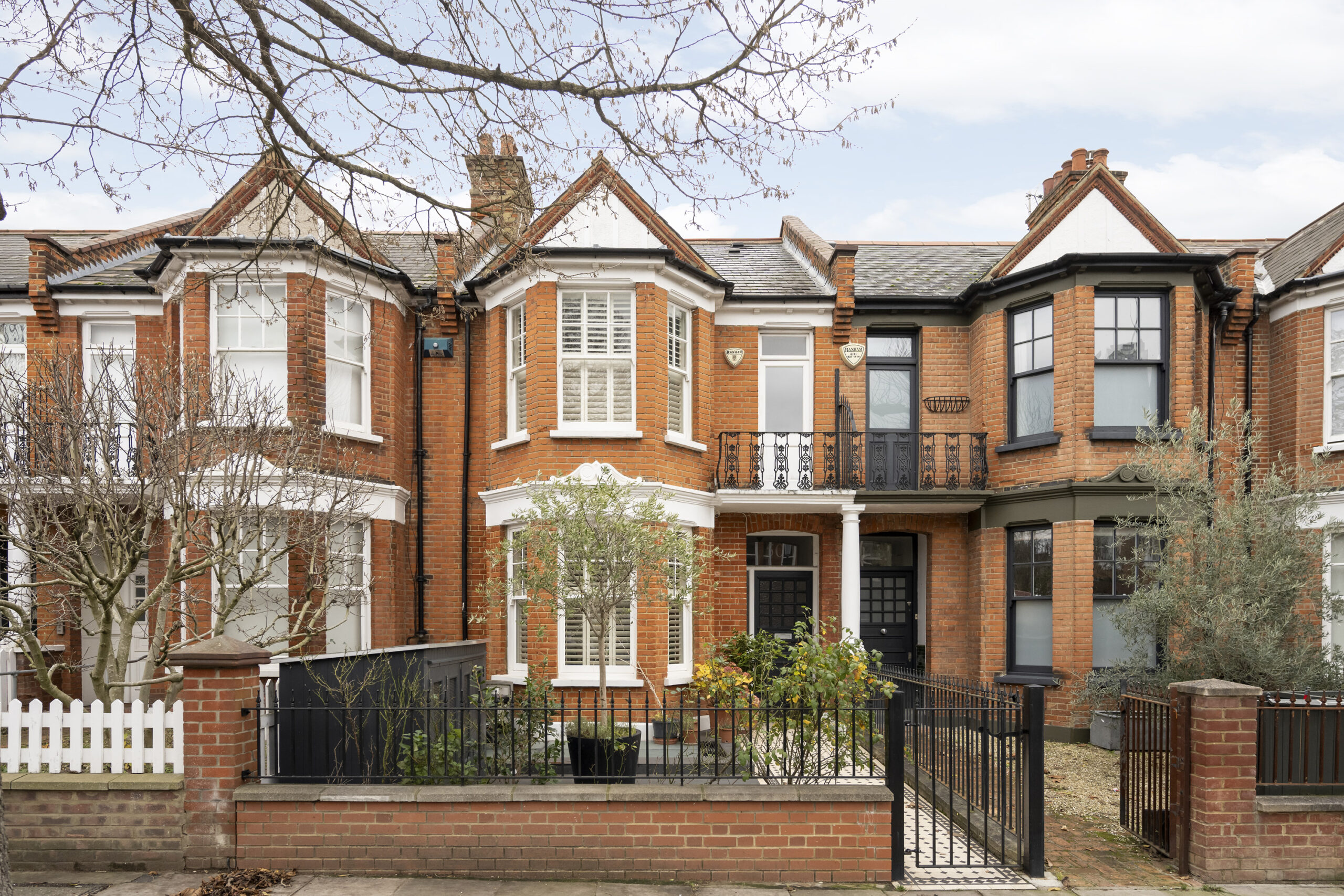 DN-West-Kensington-House-For-Sale-Highlever-Road-35_Lo