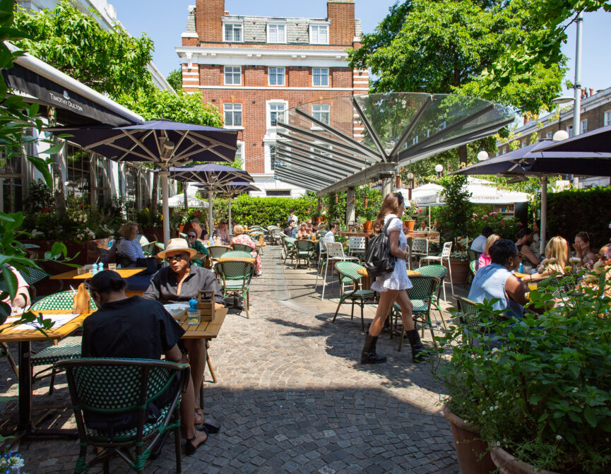 Domus-Nova-Area-Guide-Chelsea-South-Kensington-Best-Restaurants-Bluebird (3)