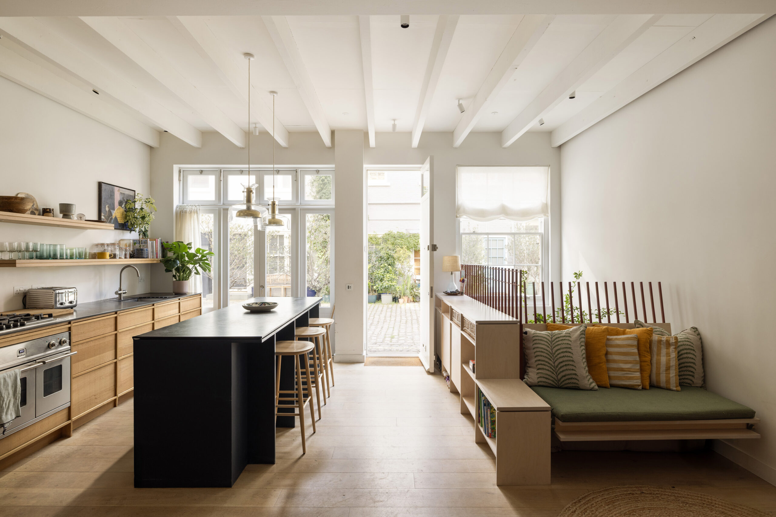 Domus-Nova-Bayswater-House-For-Sale-Princes-Mews-9_Lo