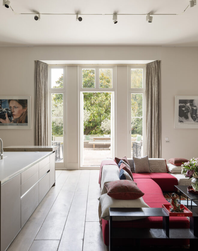 Domus-Nova-Hyde-Park-Apartment-For-Sale-Hyde-Park-Gardens-1_Lo