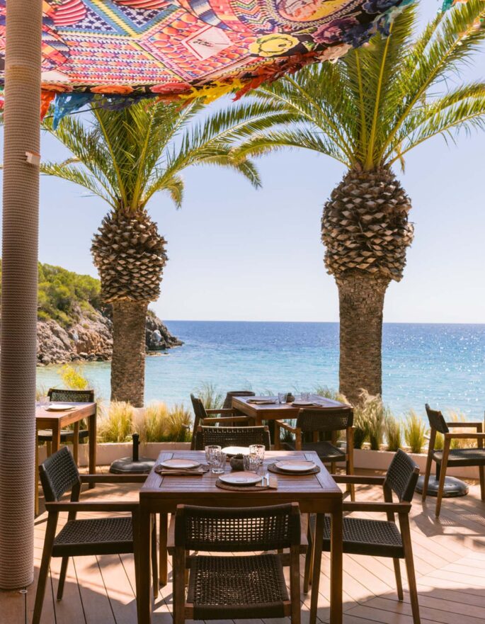Domus-Nova-Ibiza-Beach-Restaurants-Sea-Aiyanna (27)