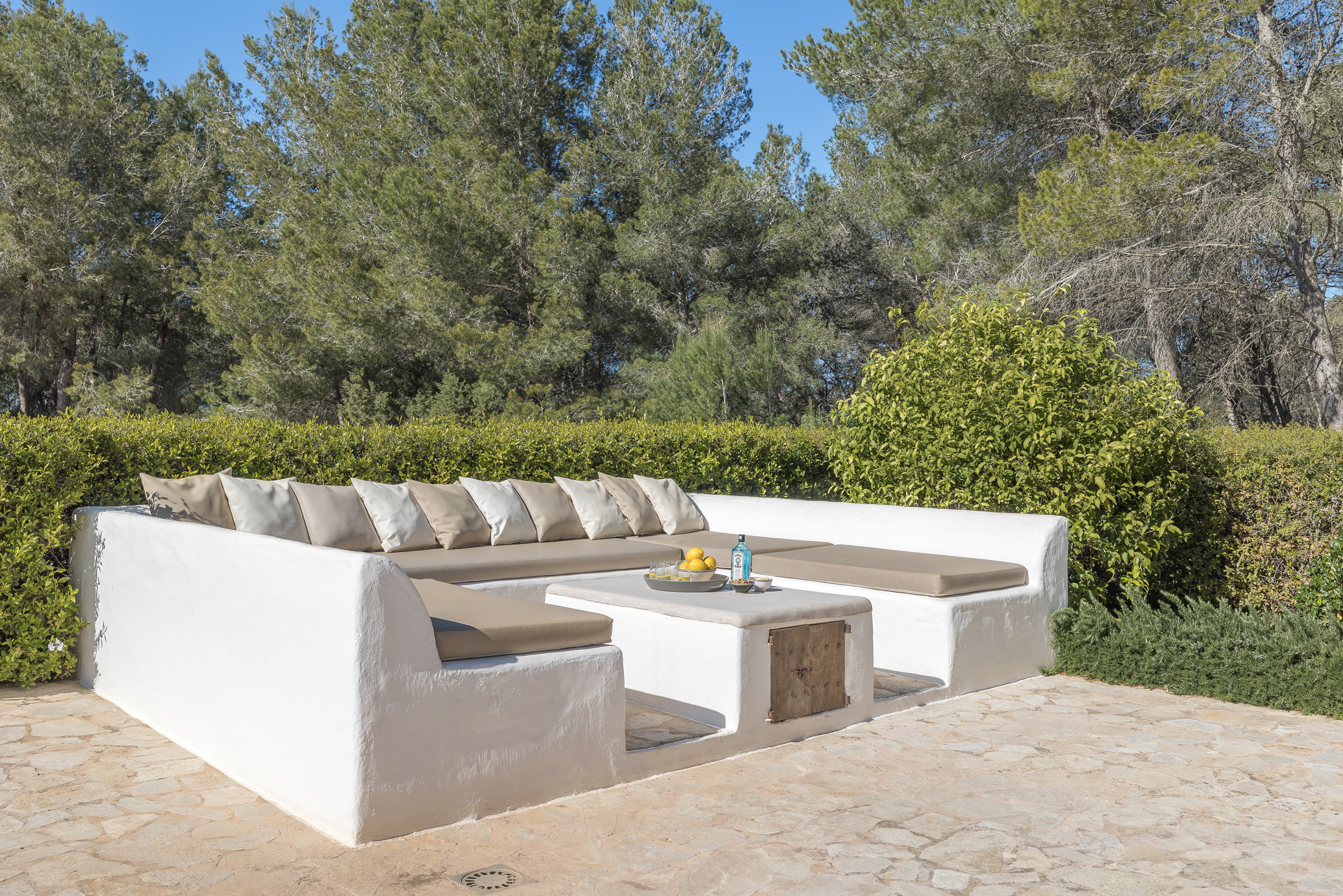 Domus-Nova-Ibiza-Luxury-Rental-Villa-San-Miguel-LR (43)