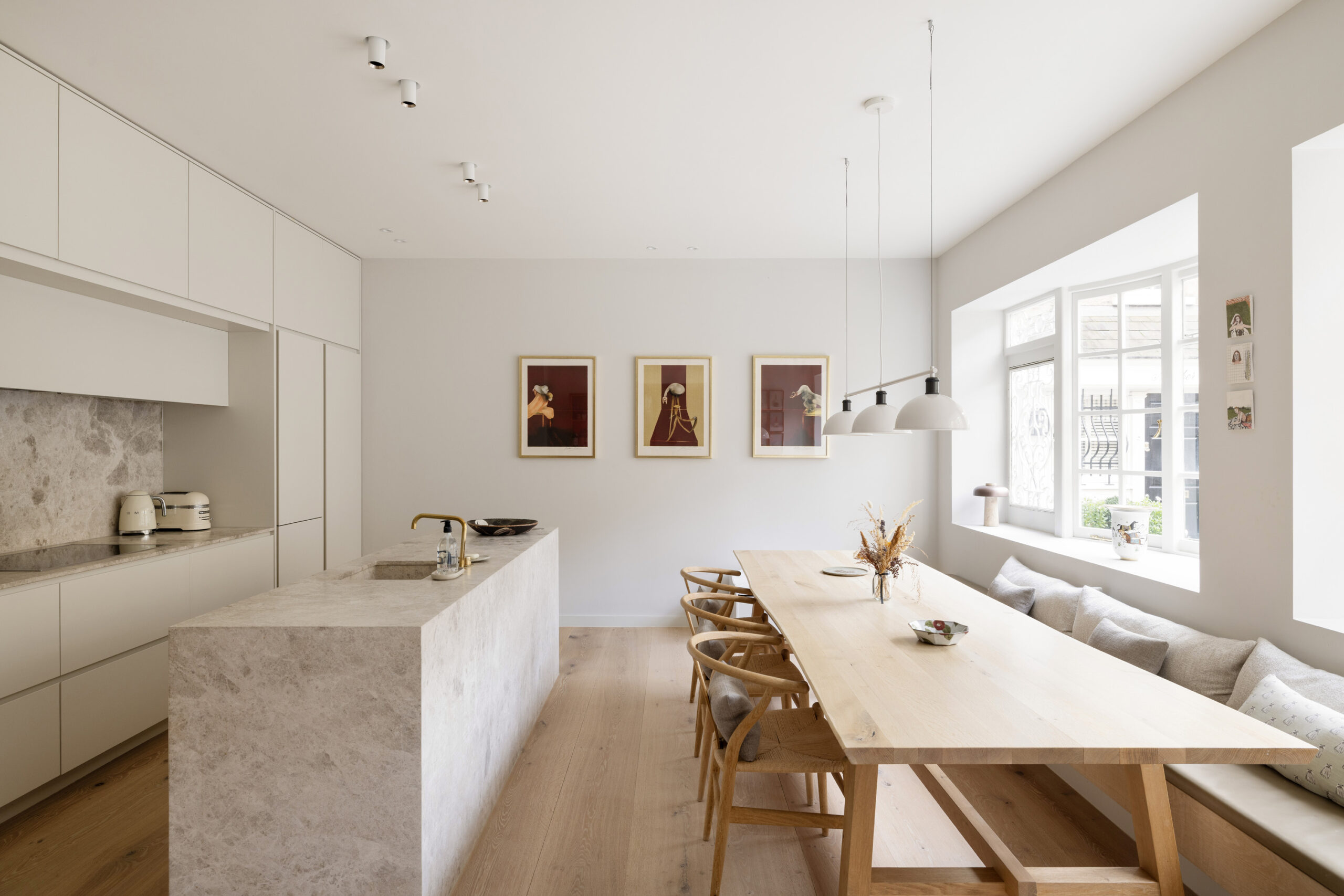 Domus-Nova-Knightsbridge-House-For-Rent-Rutland-Garden-Mews-1_Lo