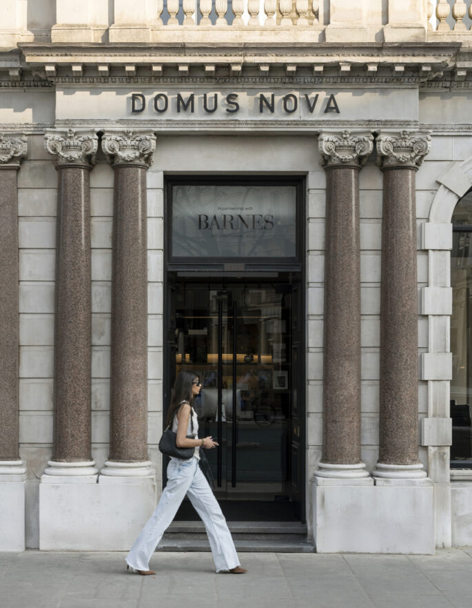 Domus-Nova-South-Kensington-Old-Brompton-Barnes-International-Office-