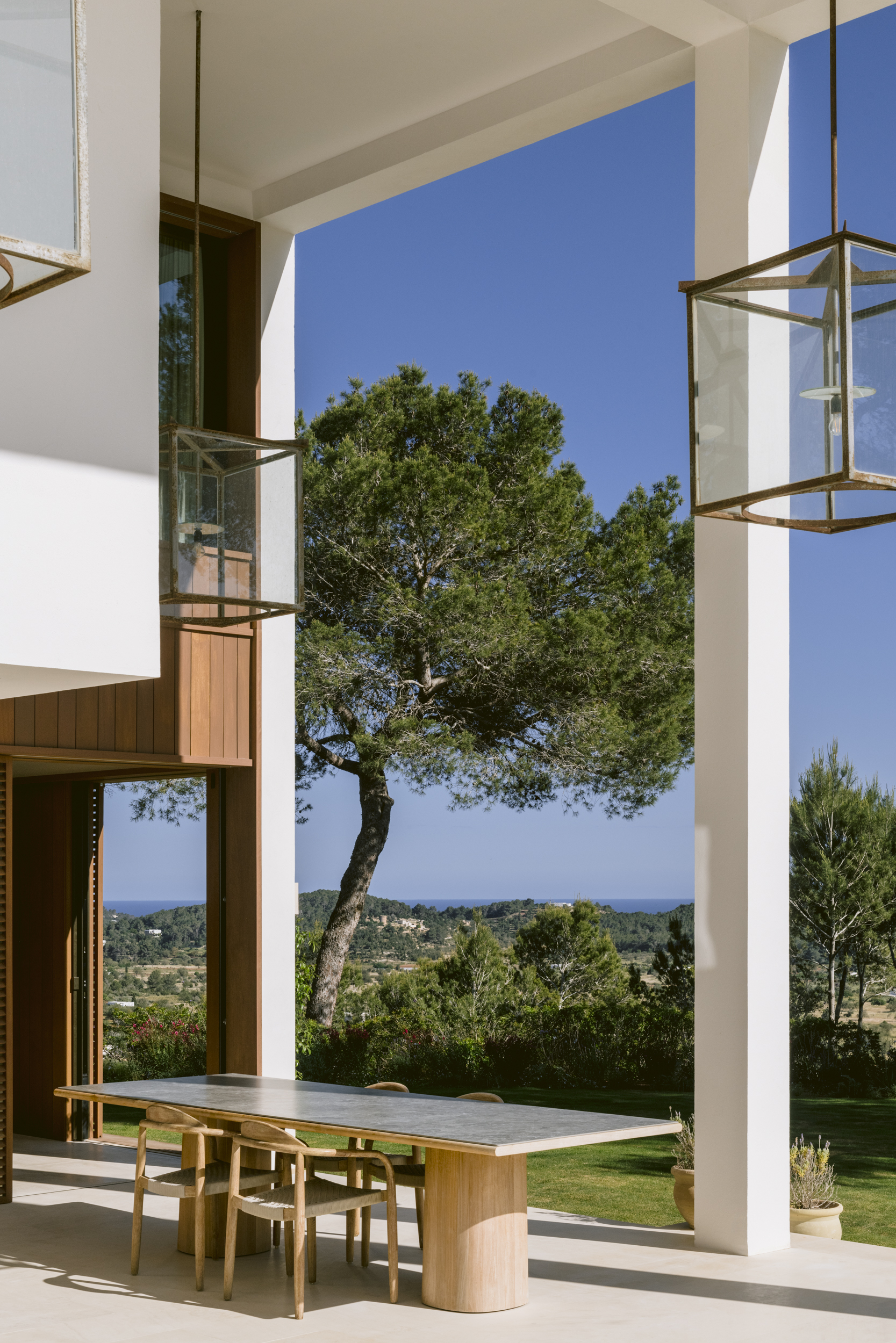 Ibiza-Architect-Designed-Villa-To-Rent-Can-Arenisca (13)