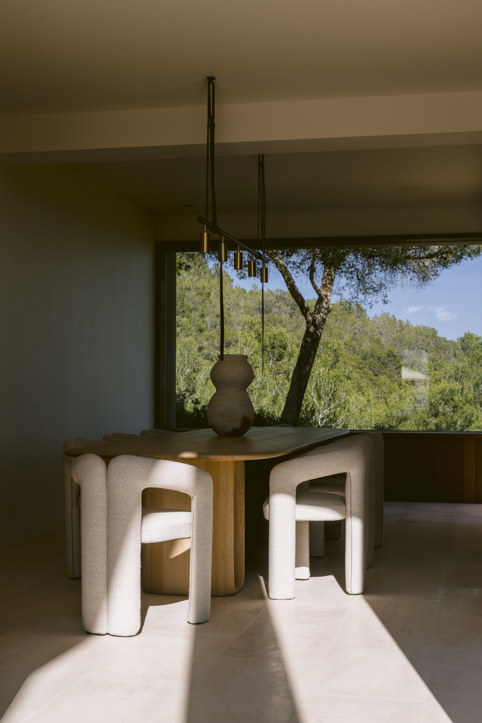 Ibiza-Architect-Designed-Villa-To-Rent-Can-Arenisca (17)