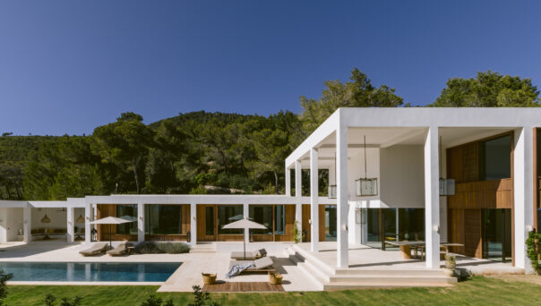 Ibiza-Architect-Designed-Villa-To-Rent-Can-Arenisca (3)