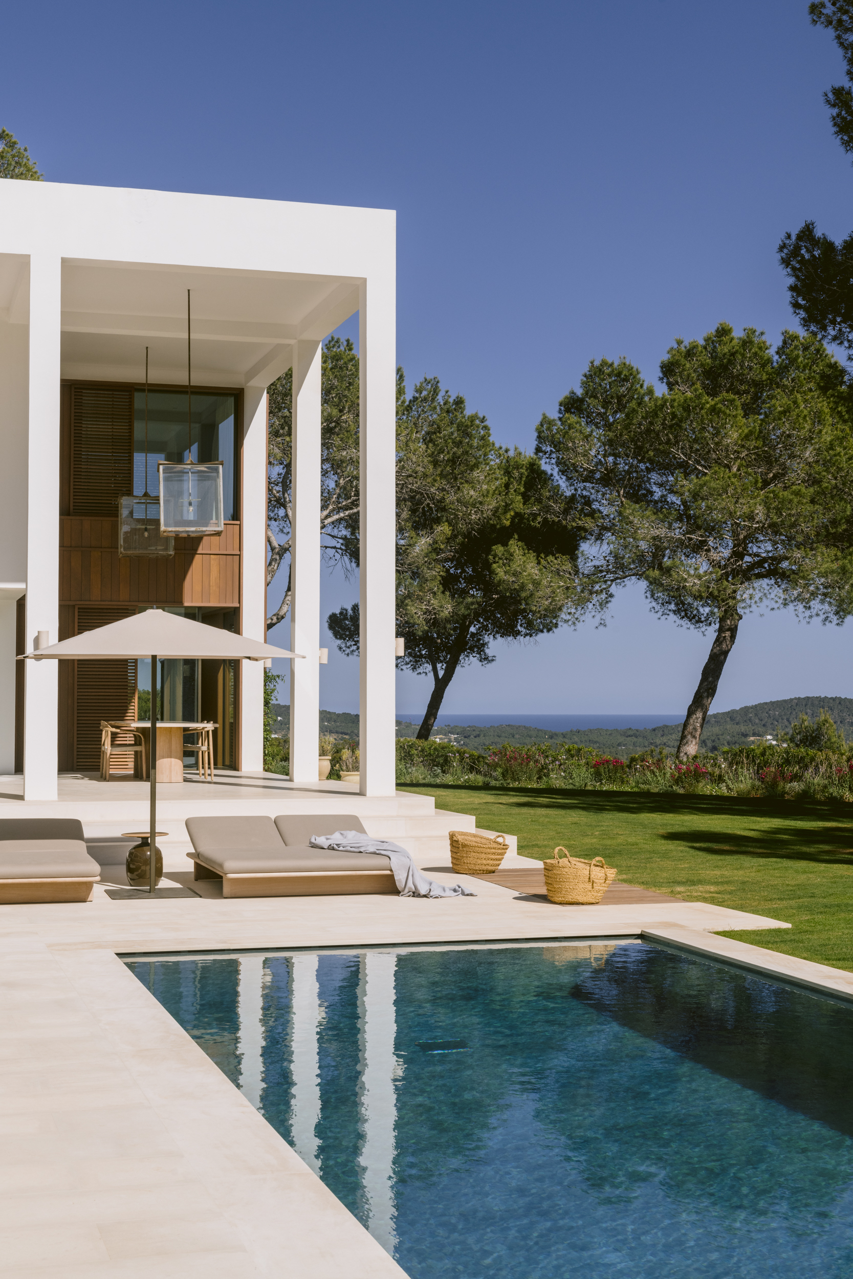 Ibiza-Architect-Designed-Villa-To-Rent-Can-Arenisca (50)