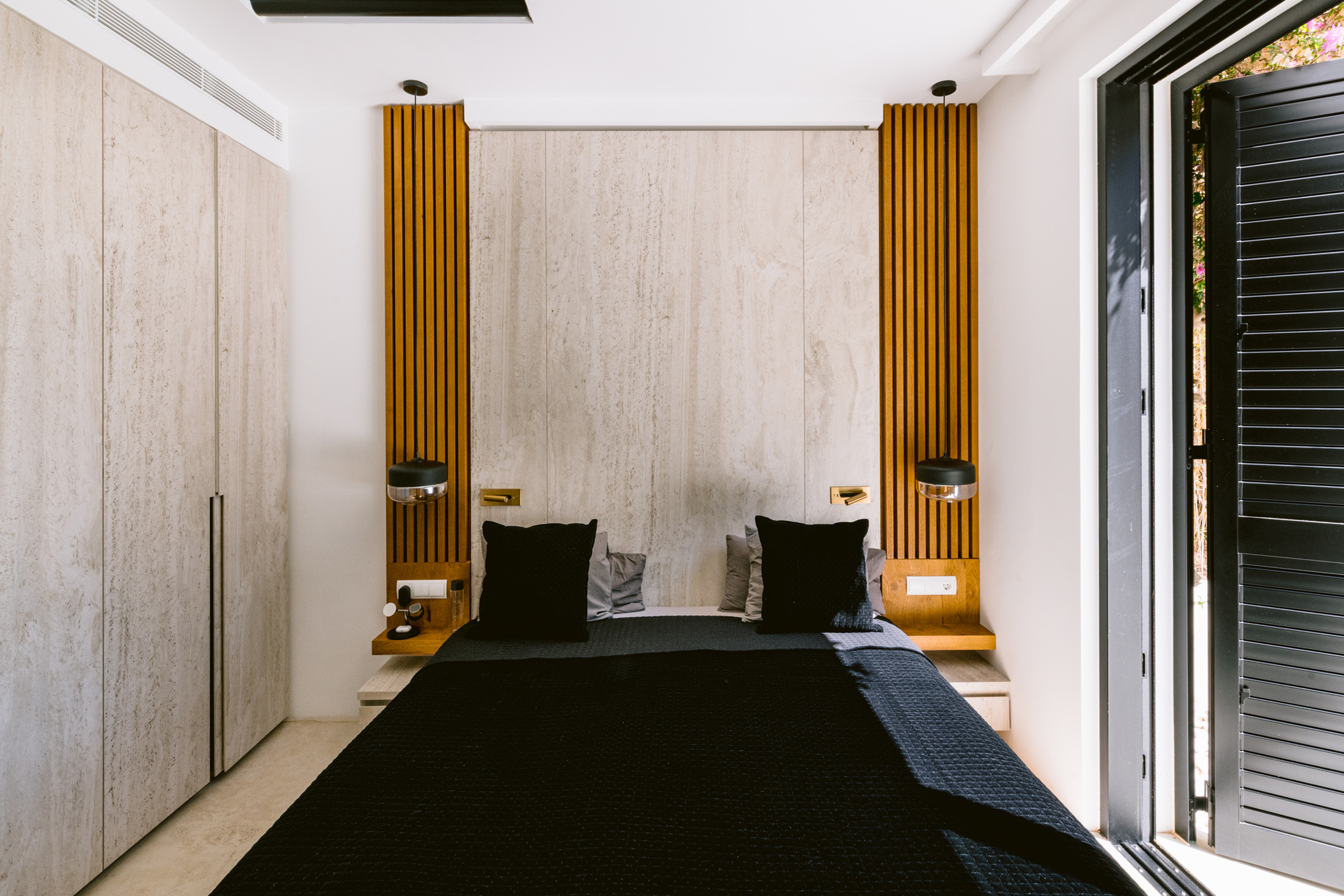 Ibiza-Villa-For-Sale-KM3-Villa-Zen-Salinas (4)