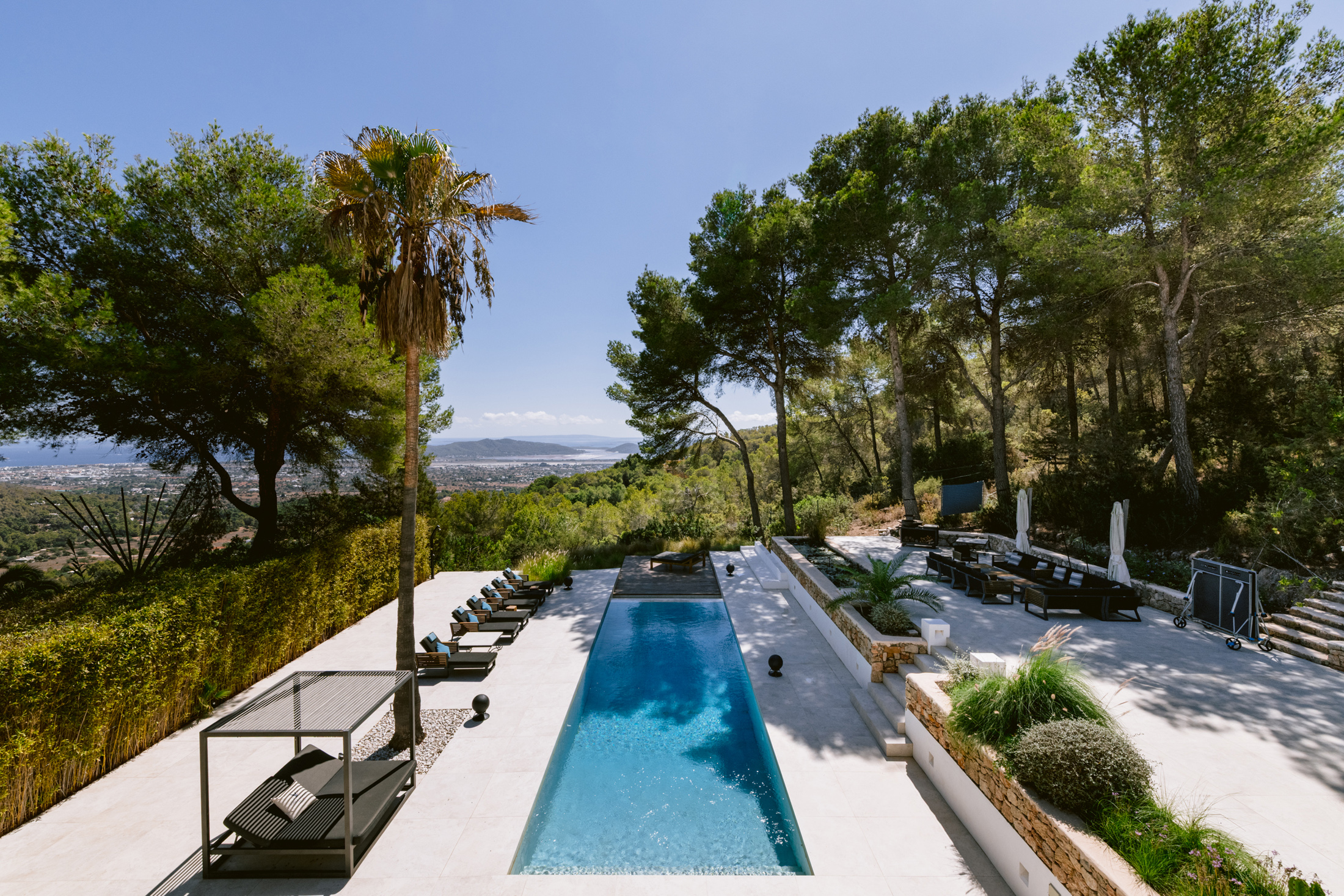 Ibiza-Villa-For-Sale-KM3-Villa-Zen-Salinas (40)