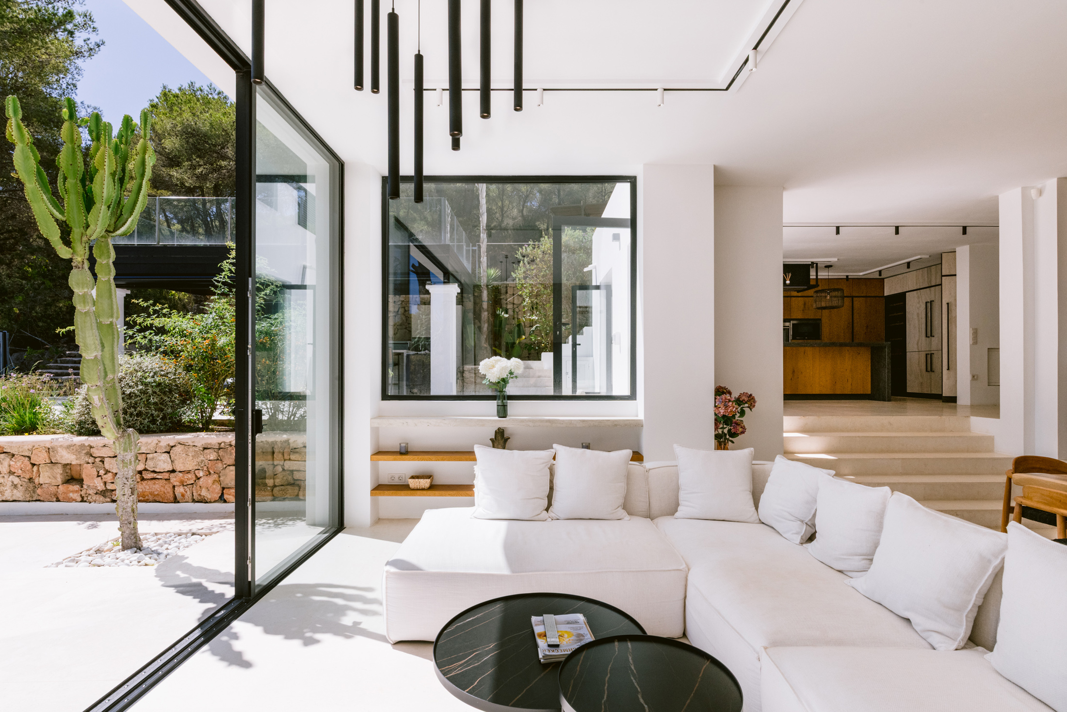 Ibiza-Villa-For-Sale-KM3-Villa-Zen-Salinas (48)