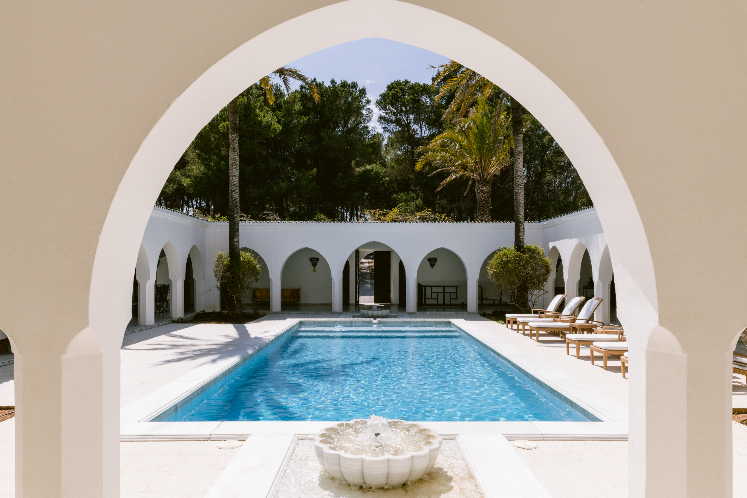 Ibiza-Villa-For-Sale-Palacio-Blanco- (50)