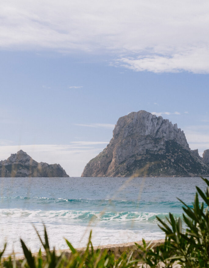 Journal_Ibiza’s_Best_Beaches_Cala_d’Hort (8)