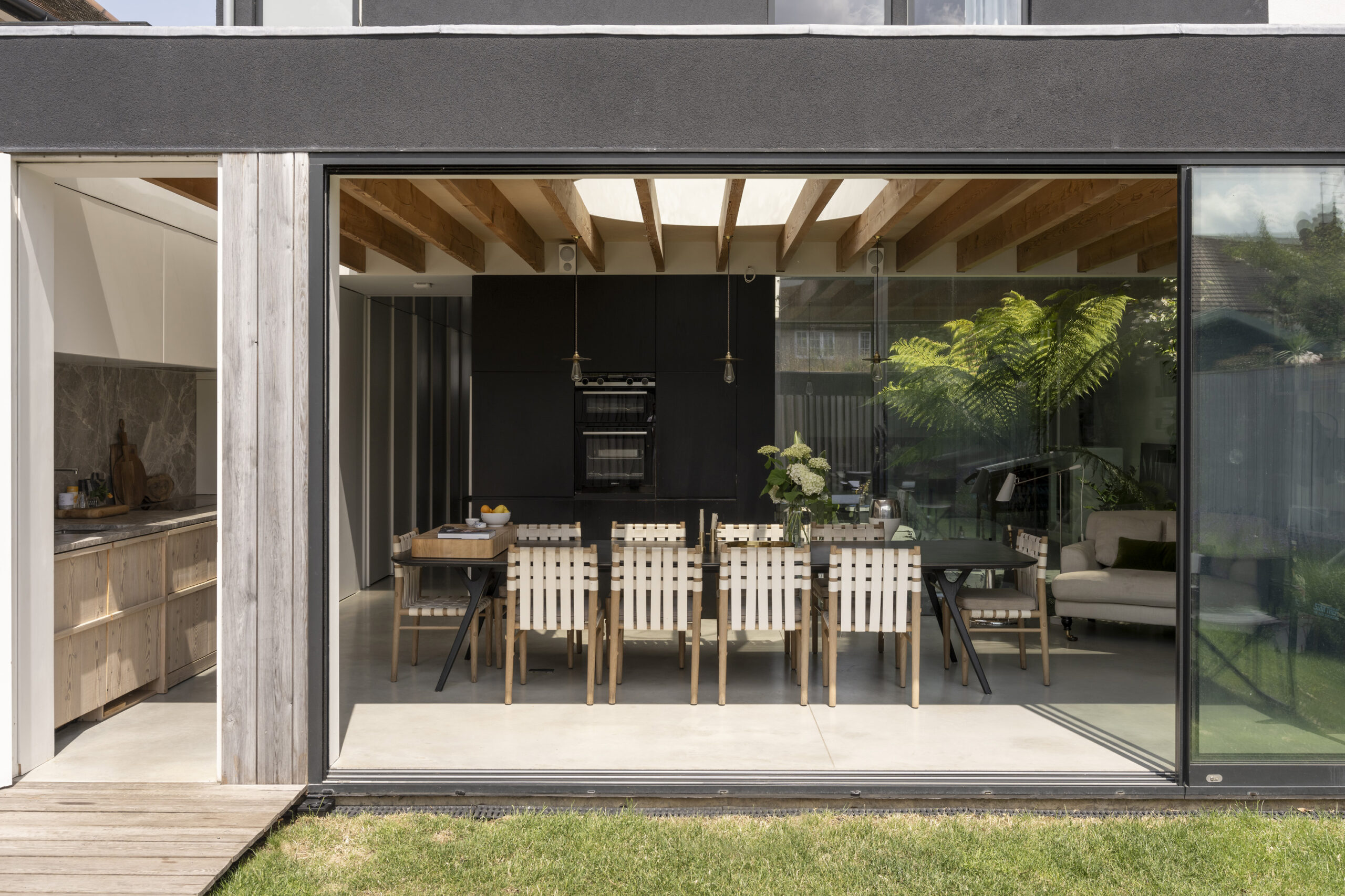 Leighton-Gardens-House-For-Sale-Queens-Park-9_Lo