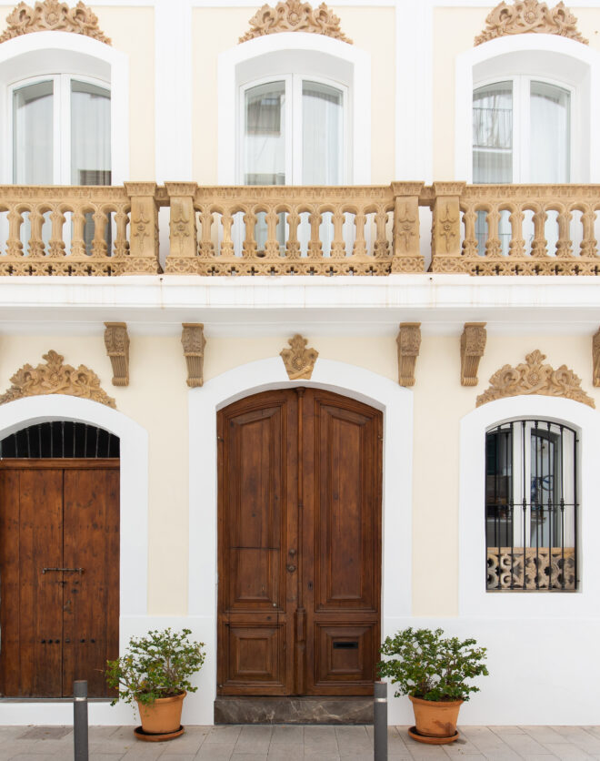 DN-Ibiza-Villa-For-Sale-Palacio-Orfeo-Town