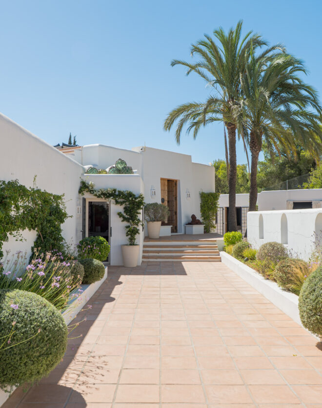 Villa-For-Sale-Can-Tura-Ibiza-Sea-Views (24)